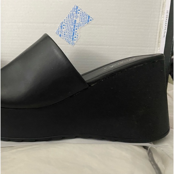 *NEW QUPID black platform sandals sz 7 - Picture 4 of 6